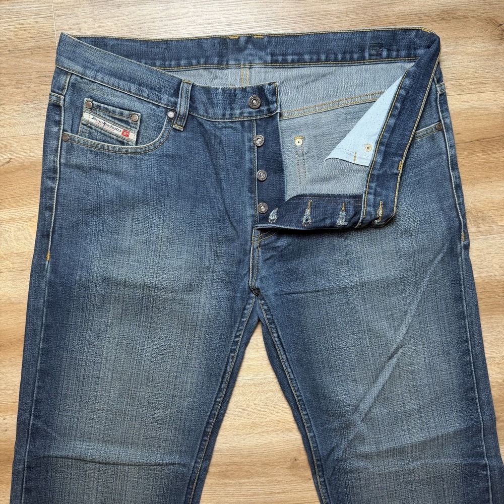 Vintage Diesel Kratt Jeans Men 38x32 Blue Relaxed Straight Dark Wash Made Italy - Picture 2 of 16